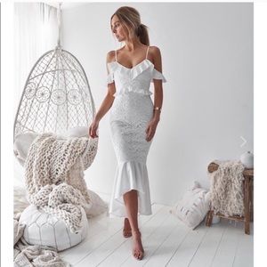 Two Sisters The Label White Lace Dress